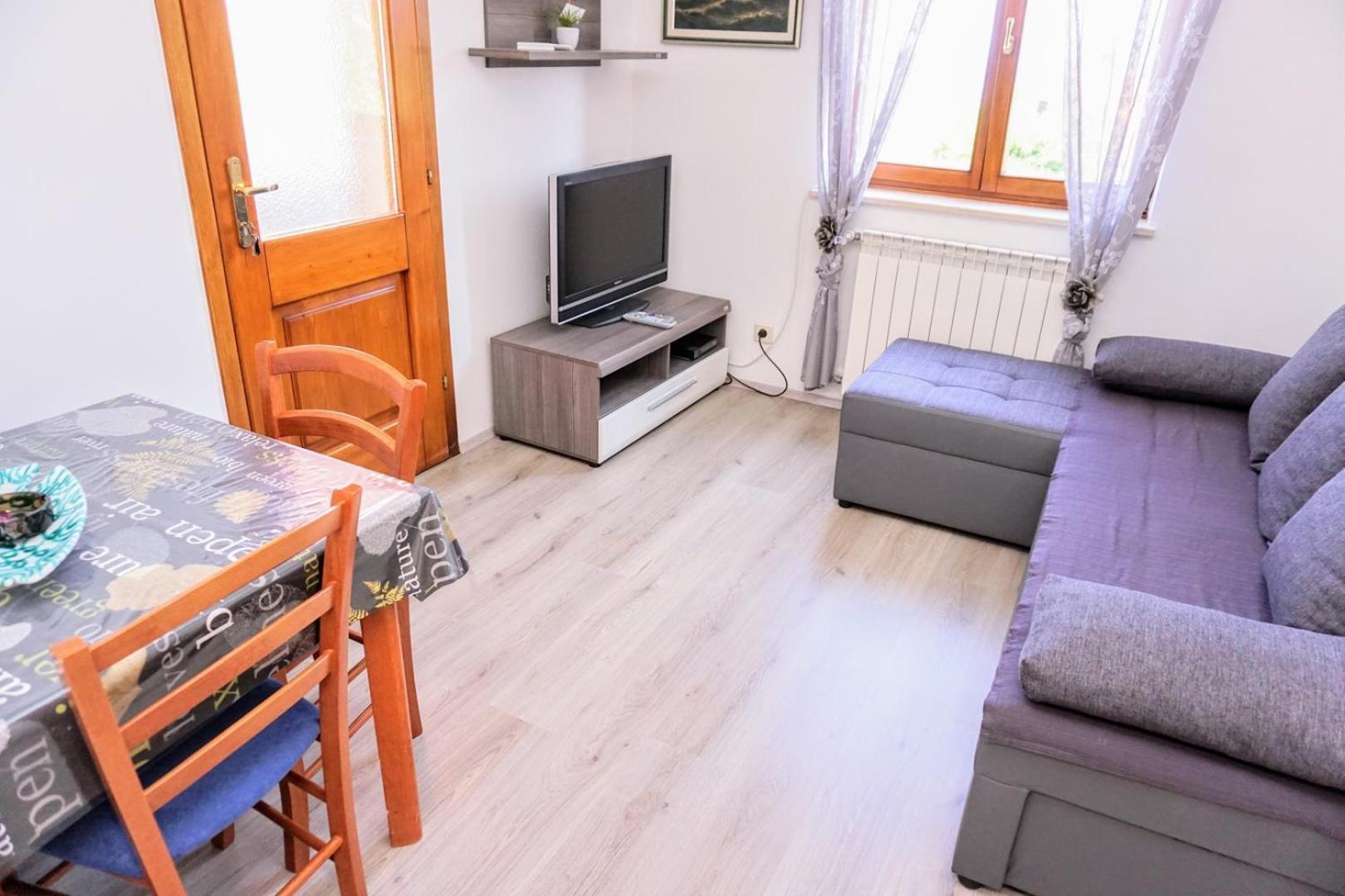 Apartment Stefica Цървени Връх Екстериор снимка