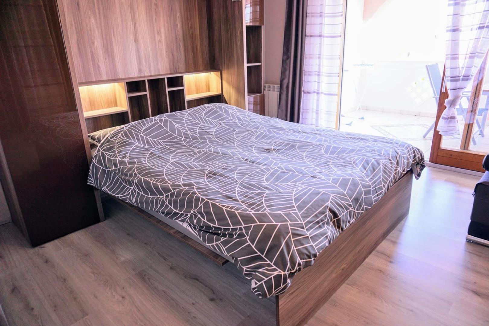 Apartment Stefica Цървени Връх Екстериор снимка
