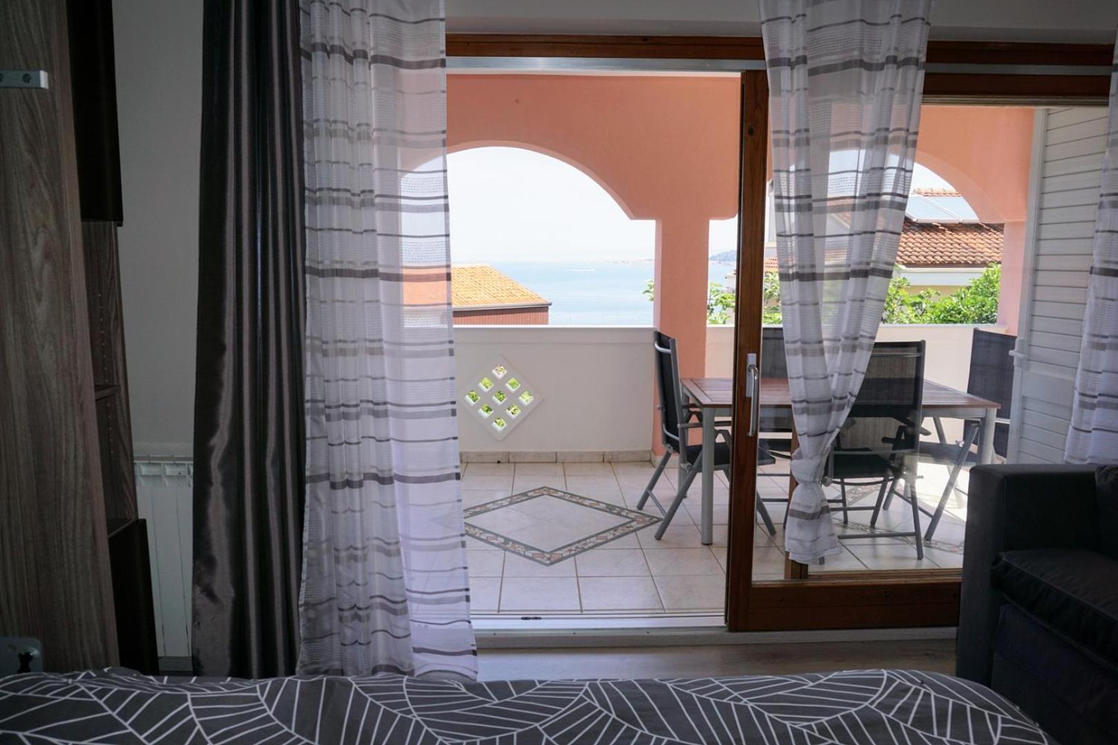 Apartment Stefica Цървени Връх Екстериор снимка