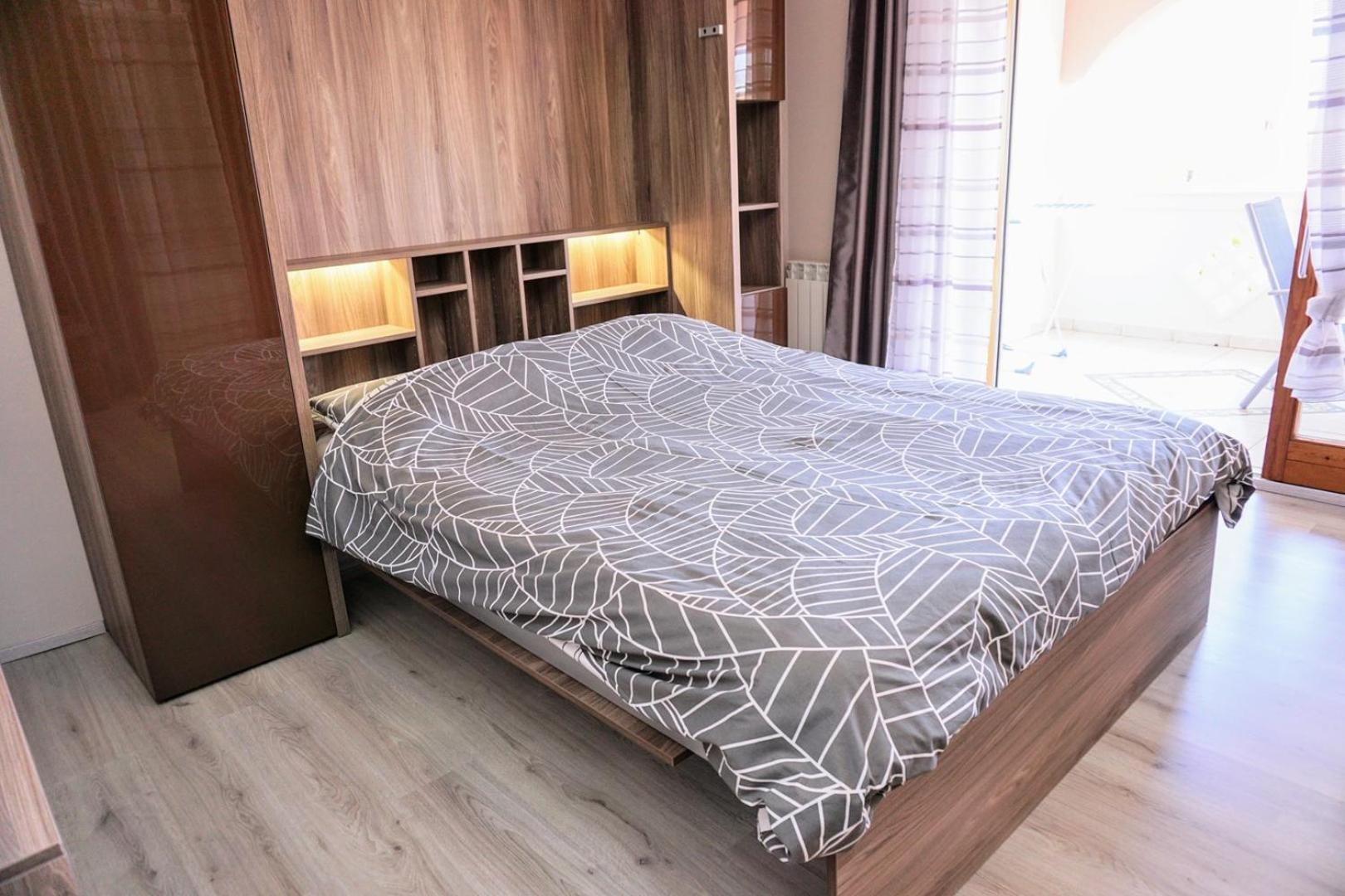 Apartment Stefica Цървени Връх Екстериор снимка